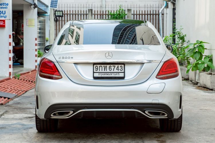 Mercedes-Benz C-Class 2020 C300 Sedan ปลั๊กอินไฮบริด (PHEV) ไม่ติดแก๊ส เกียร์อัตโนมัติ บรอนซ์เงิน รูปที่ 4