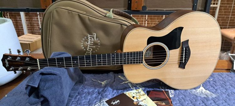 กีต้าร์โปร่ง Taylor GS Mini Rosewood 