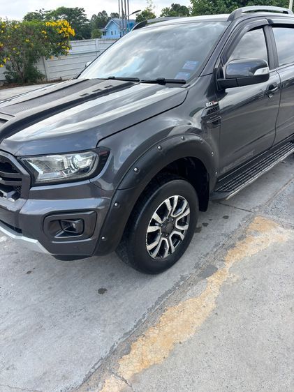รถ Ford Ranger 2.0 Hi-Rider Wildtrak สี เทา