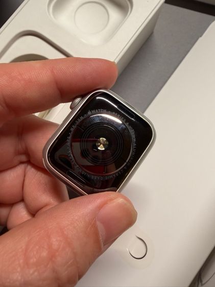 ขาย Apple Watch Series 4 ขนาด 40mm Silver Aluminum - ครบกล่อง รูปที่ 5