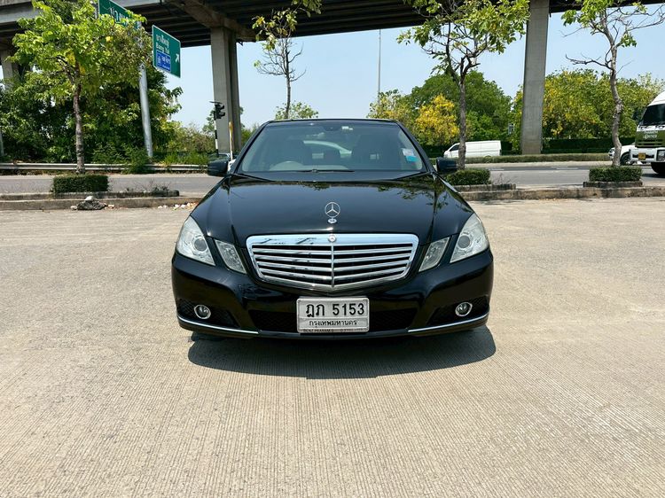 Mercedes-Benz E-Class 2010 E200 CGI Sedan เบนซิน ไม่ติดแก๊ส เกียร์อัตโนมัติ ดำ รูปที่ 3