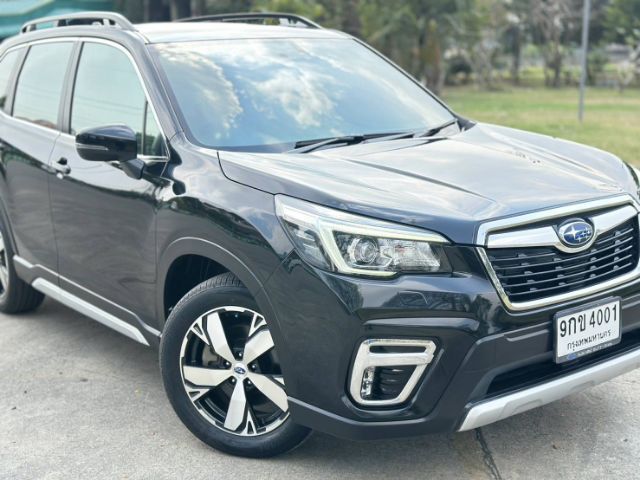 Subaru Forester 2019 2.0 i-S Sedan เบนซิน ไม่ติดแก๊ส เกียร์อัตโนมัติ ดำ