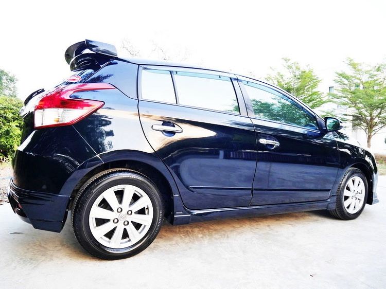 Toyota Yaris 2014 1.2 G Sedan เบนซิน ไม่ติดแก๊ส เกียร์อัตโนมัติ ดำ รูปที่ 4
