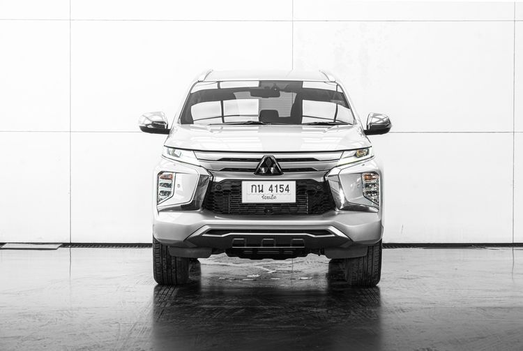 Mitsubishi Pajero Sport 2019 2.4 GT Premium Sedan เบนซิน ไม่ติดแก๊ส เกียร์อัตโนมัติ เทา รูปที่ 3