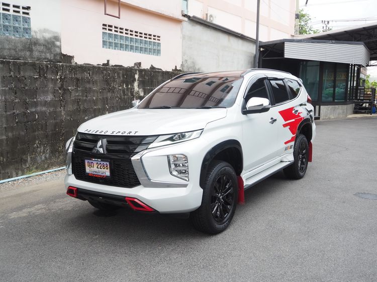 Mitsubishi Pajero Sport 2022 2.4 GT Plus Ralliart Utility-car ดีเซล ไม่ติดแก๊ส เกียร์อัตโนมัติ ขาว