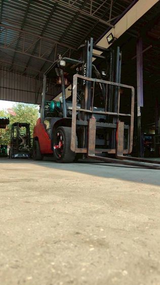 TOYOTA 8FG30,3.0 ตัน รถเบนซิน+แก๊ส ยกสูง 3 เมตร เกียร์ออโต้ 