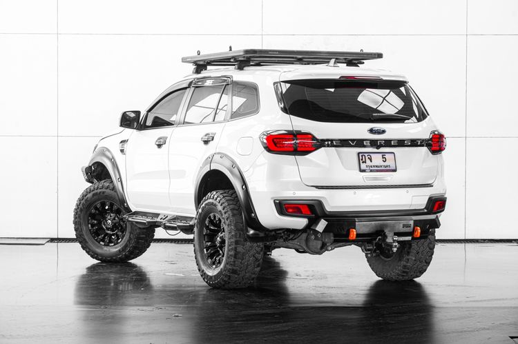 Ford Everest 2021 2.0 Bi-Turbo Titanium+ 4WD Utility-car ดีเซล ไม่ติดแก๊ส เกียร์อัตโนมัติ ขาว รูปที่ 4