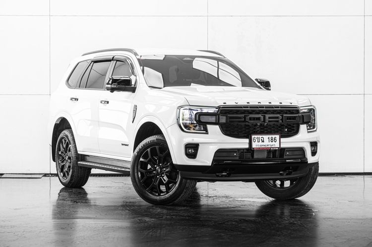 Ford Everest 2023 2.0 Titanium Sport Utility-car ดีเซล ไม่ติดแก๊ส เกียร์อัตโนมัติ ขาว รูปที่ 2