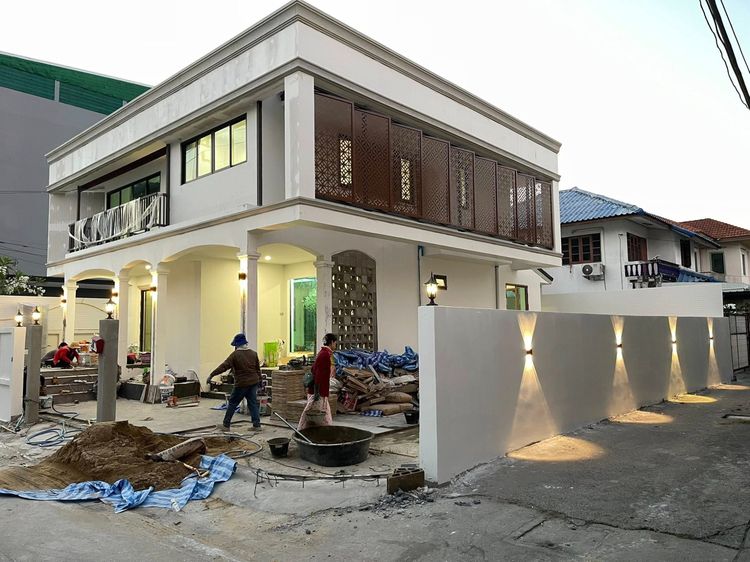 🔥 ขายบ้านเดี่ยวหลังมุม  สไตล์ Modern Craftmanship 🌳 โซนนวมินทร์-เกษตรนวมินทร์  ใกล้ทางด่วนและรถไฟฟ้า หลายสาย เดินทางสะดวก 