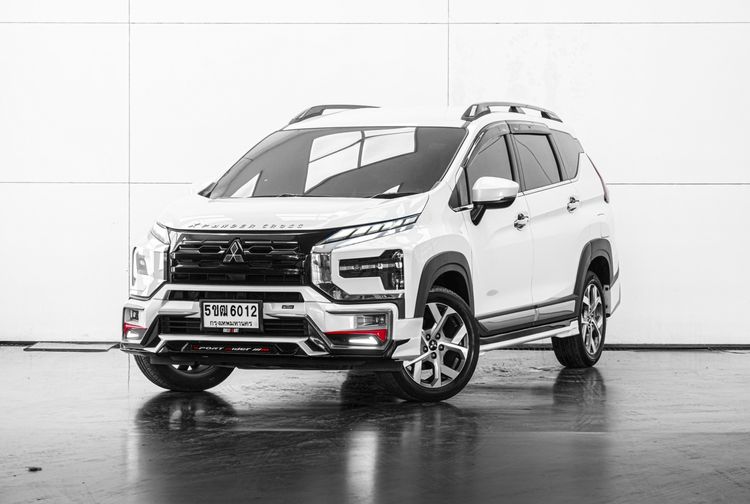รถ Mitsubishi Xpander 1.5 Cross สี ขาว