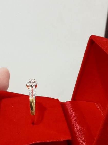 แหวนเพชรเบลเยี่ยมแท้น้ำร้อย