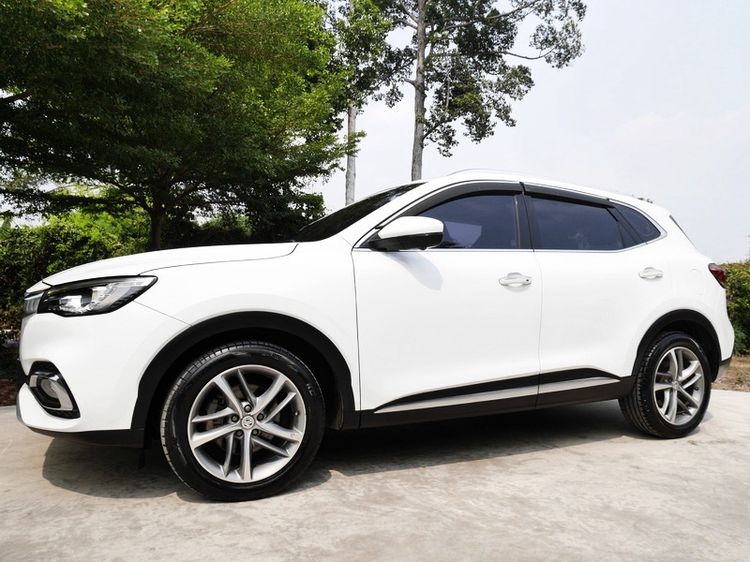 รถ MG HS 1.5 X สี ขาว