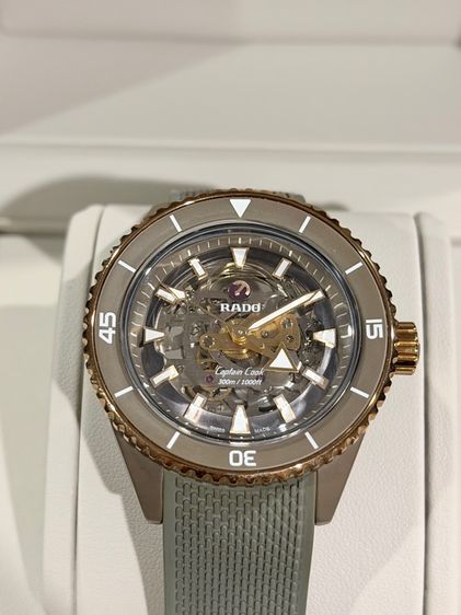 Rado captain cook high-tech ceramic 