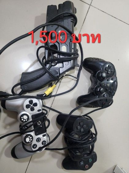 PS4 พร้อมอุปกรณ์ตามรูป ยกหมด 8000