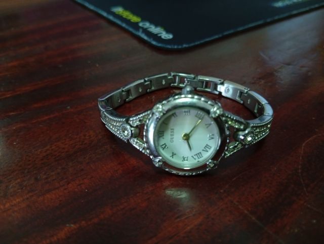 นาฬิกาผู้หญิง GUESS รูปที่ 5