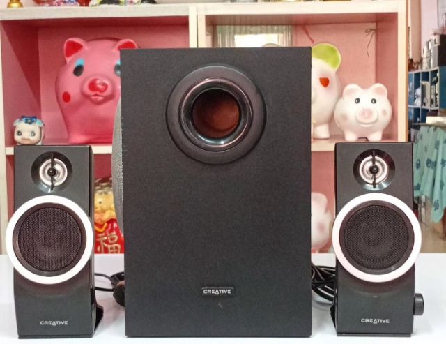 creative ชุดขยาย 2.1 รุ่นนี้เสียงดีมากใช้ต่อทีวีคอมโทรศัพท์ Notebook ชุดละ 850 บาทที่สุโขทัย