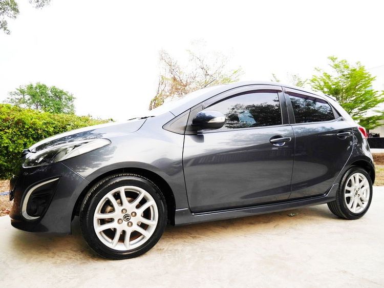 รถ Mazda Mazda 2 1.5 Spirit Sports สี เทา