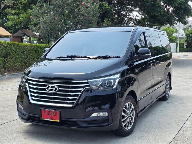 Hyundai H-1 2019 2.5 Elite Van ดีเซล ไม่ติดแก๊ส เกียร์อัตโนมัติ ดำ รูปที่ 2
