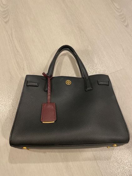 กระเป๋า