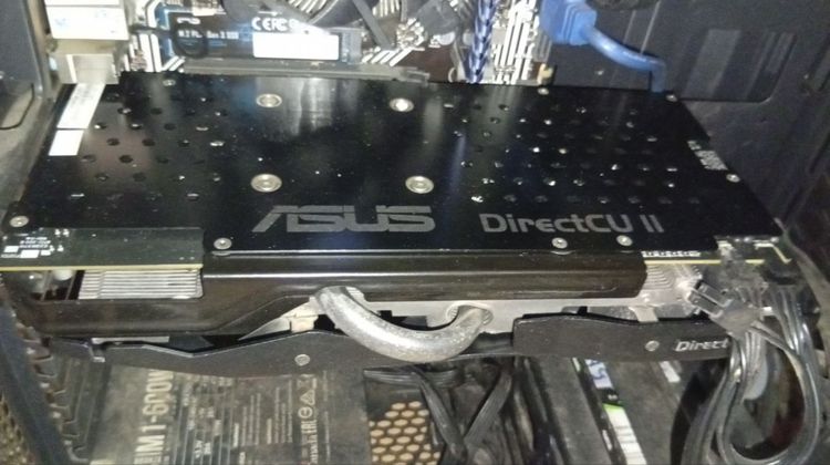 อื่นๆ ASUS AMD R9 290 Direct CU II 4GB GDDR5 Graphics Card