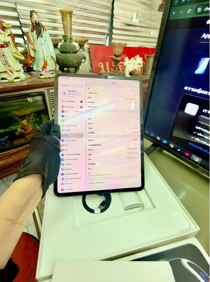 Ipad pro M4 cellular 256gb สีดำ11 รอบแบท100เปอร์โมเดลM ไทยTH ประกันถึง 27 