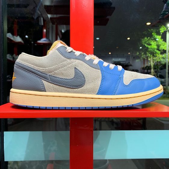 Nike Tokyo Vintage