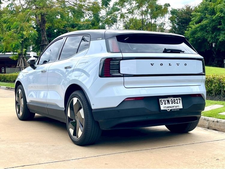 Volvo EX30 2024 Ultra Twin Motor Performance Utility-car ไฟฟ้า ไม่ติดแก๊ส เกียร์อัตโนมัติ ขาว รูปที่ 4
