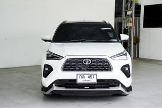 TOYOTA YARIS CROSS 1.5 HEV PREMIUM LUXURY AT  (ปี 2024