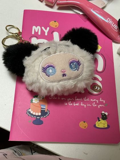 ขาย CRYBABY Plush Keychain สีขาวหูดำ