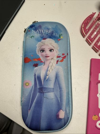 ขายกล่องดินสอ กล่องแว่น ลาย Elsa Frozen ❄️💙