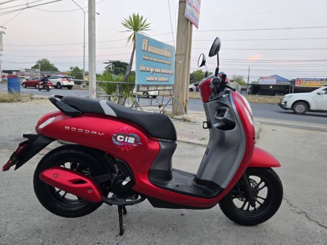 ขายด่วน honda scoopy ปี 2022 ไมล์ 6xxx กิโลแท้ รูปที่ 9