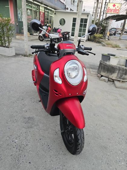 ขายด่วน honda scoopy ปี 2022 ไมล์ 6xxx กิโลแท้ รูปที่ 5