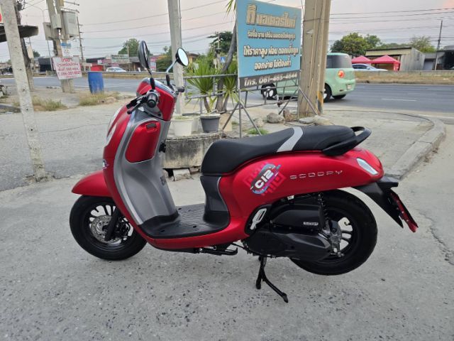 ขายด่วน honda scoopy ปี 2022 ไมล์ 6xxx กิโลแท้ รูปที่ 4