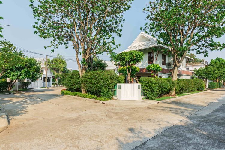 Noble Development มีบางส่วน สร้างเสร็จก่อน 2010 ขายบ้านเดี่ยวโนเบิลวานา หลังมุม สวนขนาดใหญ่ เจ้าของขายเอง รูปที่ 2