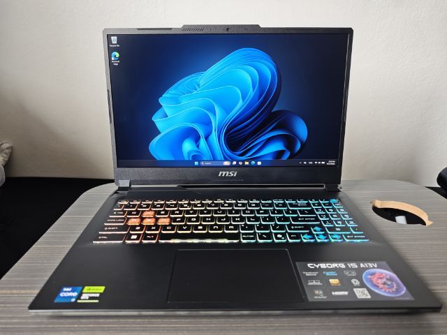 MSI Cyborg 15 A13VEK-2252KH