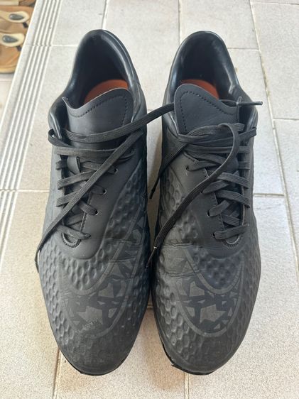 Nike สตั๊ค