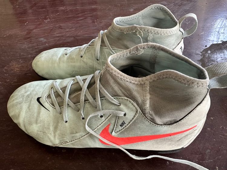 สตั๊ค Nike เด็ก รูปที่ 2