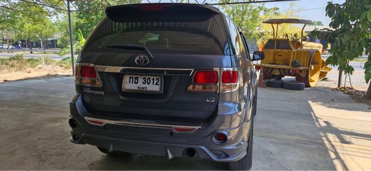 Toyota Fortuner 2005 3.0 V Smart 4WD ดีเซล ไม่ติดแก๊ส เกียร์อัตโนมัติ เทา รูปที่ 2