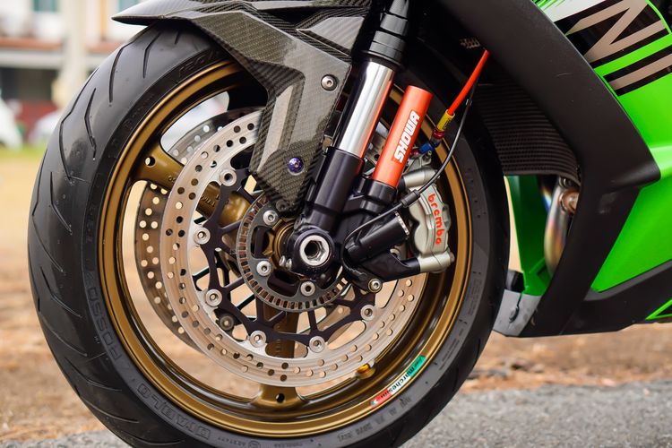 KAWASAKI ZX10-R ปี 2015 (จดทะเบียน 2016) ฟรีดาวน์ ท่อ AUSTIN RACING แท้ รูปที่ 12