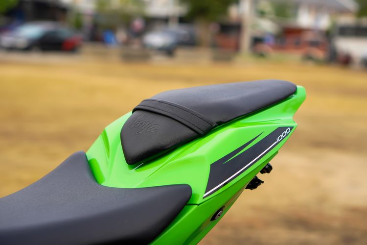KAWASAKI ZX10-R ปี 2015 (จดทะเบียน 2016) ฟรีดาวน์ ท่อ AUSTIN RACING แท้ รูปที่ 17