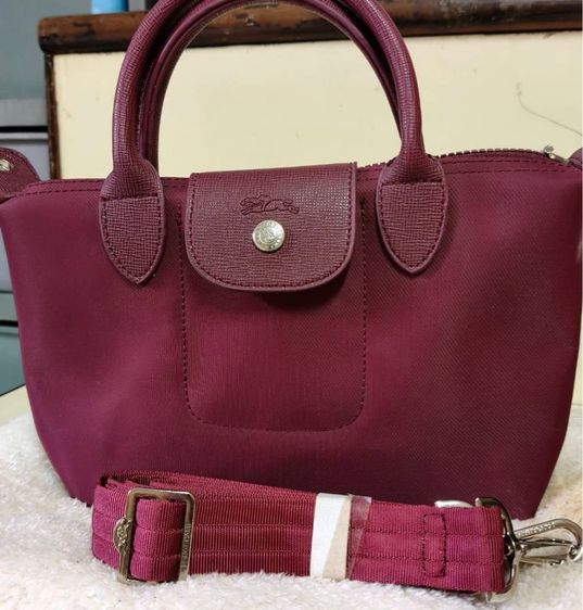 หญิง แดง หนัง PU  Longchamp Le Pliage 