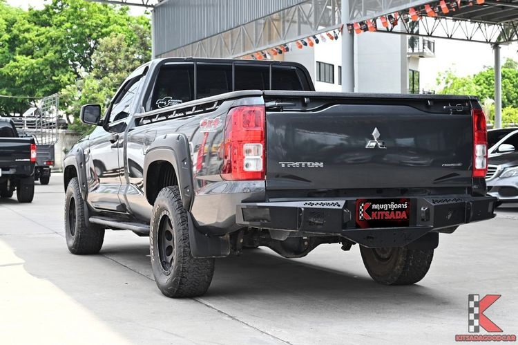 Mitsubishi Triton 2023 All New 2.4 Pro 4WD Single Cab Pickup ดีเซล ไม่ติดแก๊ส เกียร์ธรรมดา เทา รูปที่ 3