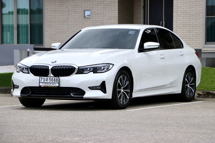BMW Series 3 2022 320d Sedan ดีเซล ไม่ติดแก๊ส เกียร์อัตโนมัติ ขาว