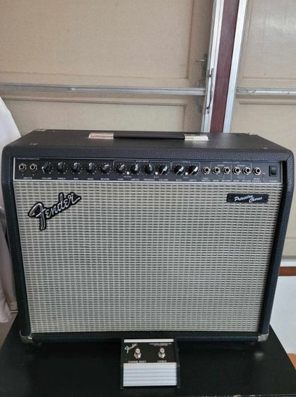 แอมป์กีตาร์ไฟฟ้า Fender 