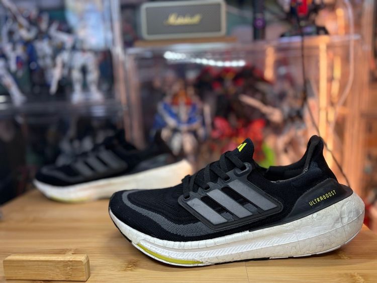 Adidas Ultraboost Light 