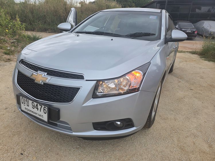 รถ Chevrolet Cruze 1.8 LTZ สี บรอนซ์เงิน