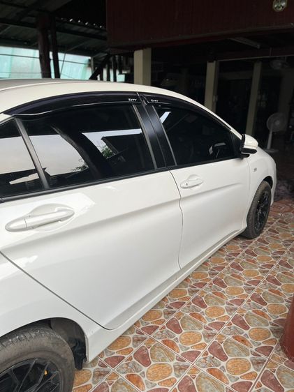 Honda City 2017 1.0 S Sedan เบนซิน ไม่ติดแก๊ส เกียร์อัตโนมัติ ขาว รูปที่ 3