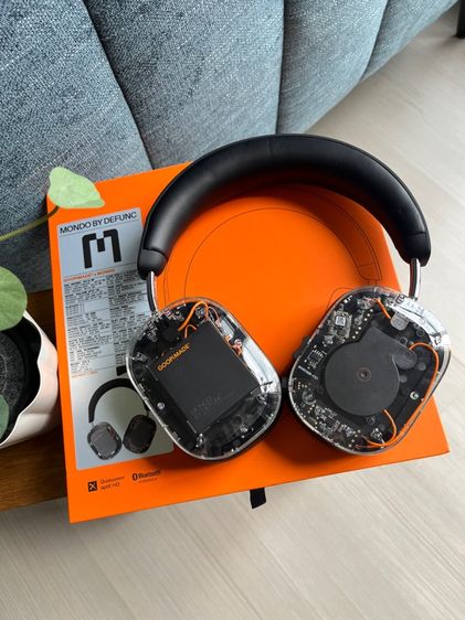 headphone