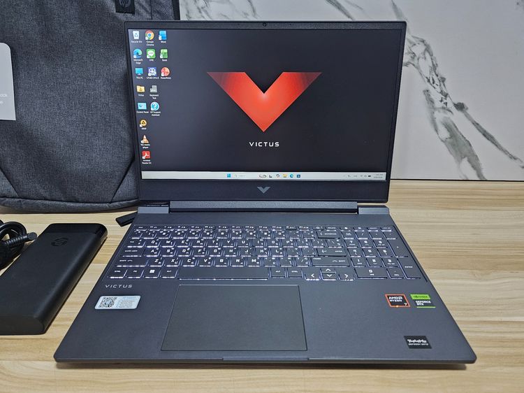HP Victus Gaming Ryzen7 8845Hs+Ram16ddr5+ RTX 4060 8Gb+M2 1TB+เครื่องสวย ประกันศูนย์