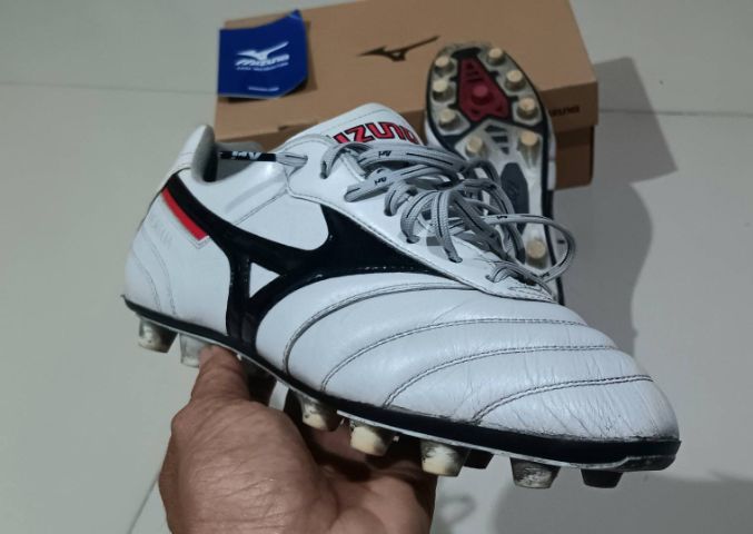 รองเท้าฟุตบอล MIzuno รูปที่ 7
